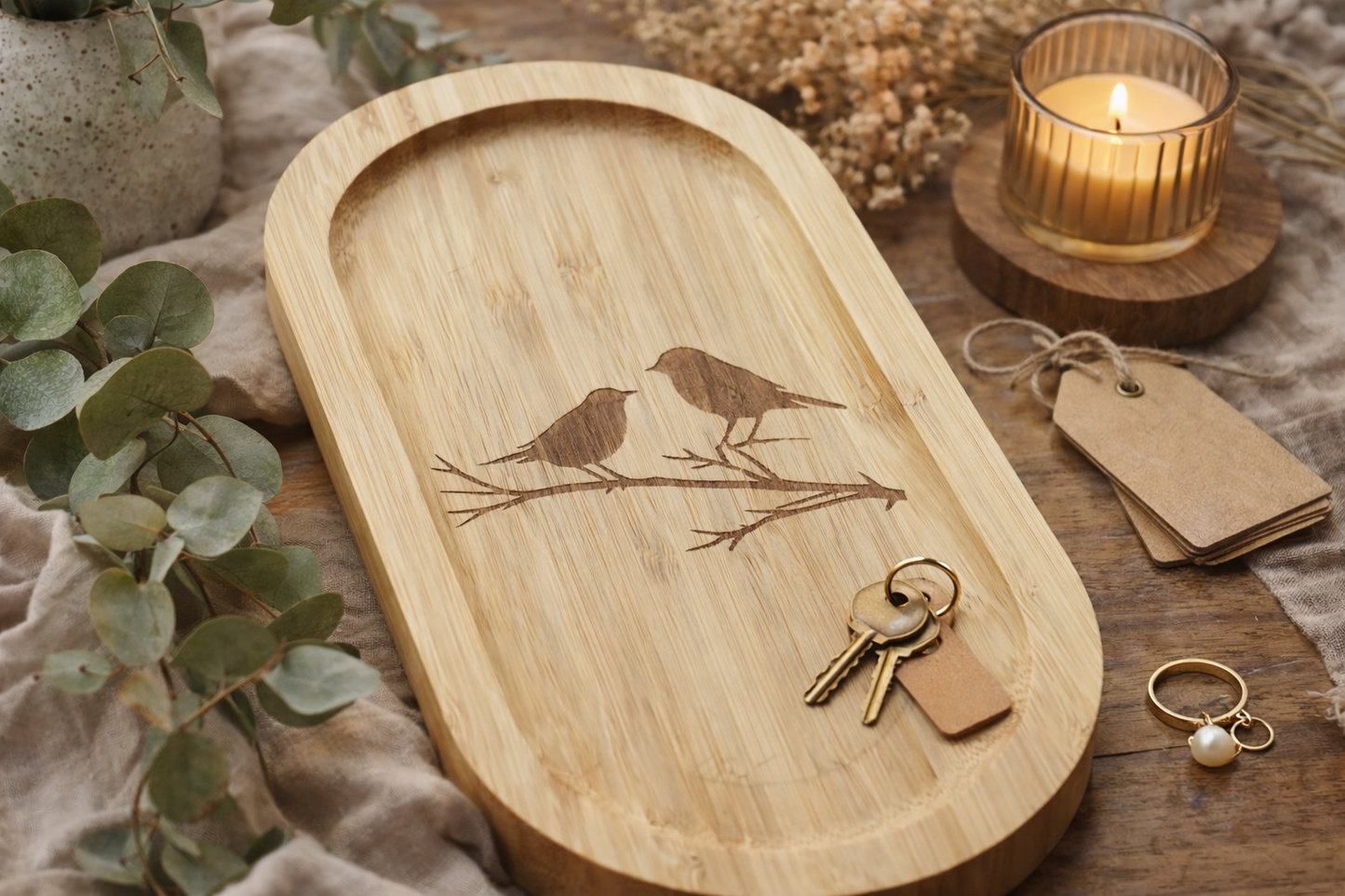 Duo d’oiseaux – vide-poche en bambou gravé